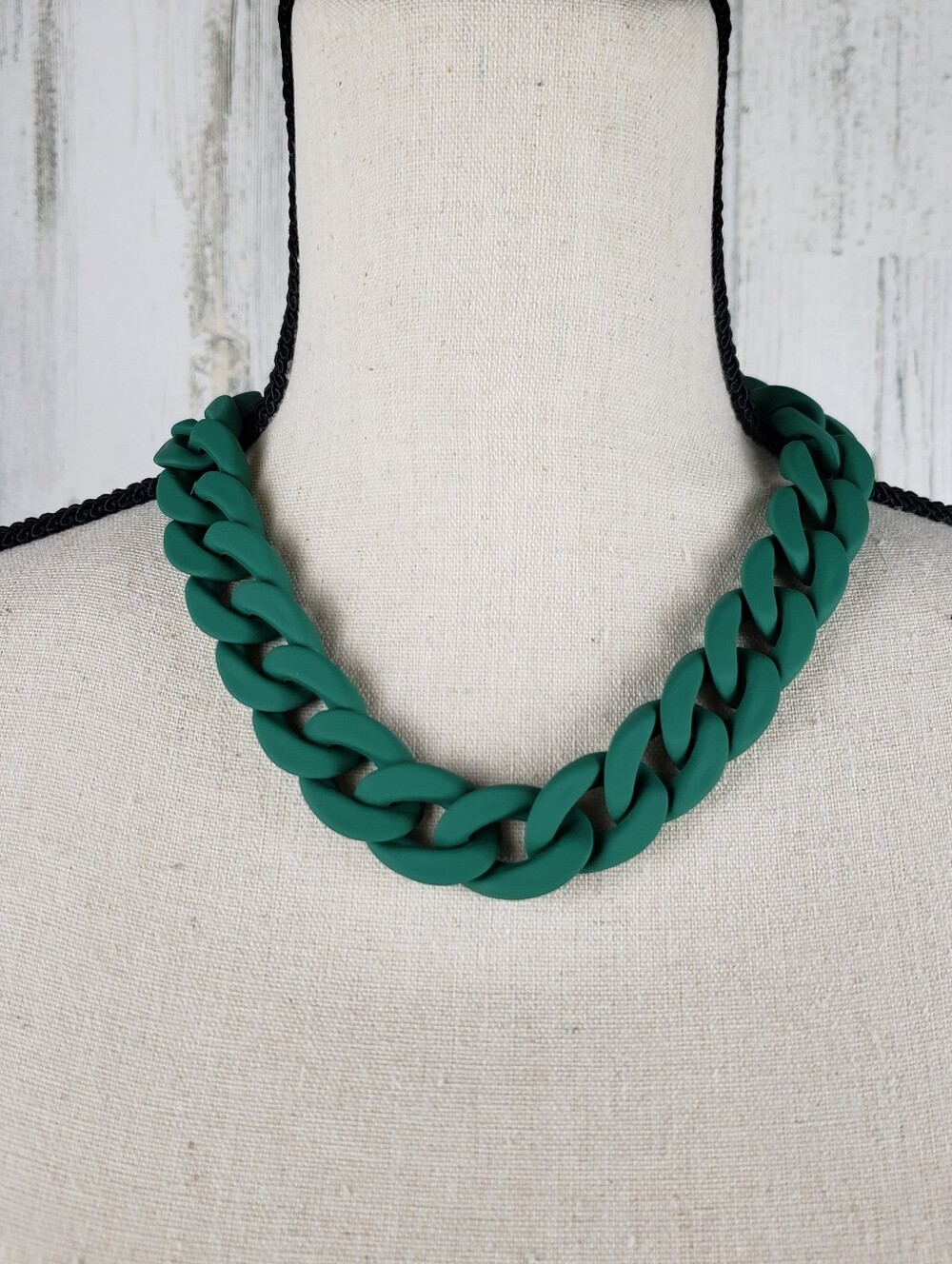 Matte Green Chunky Link Necklace - Women Jewelry